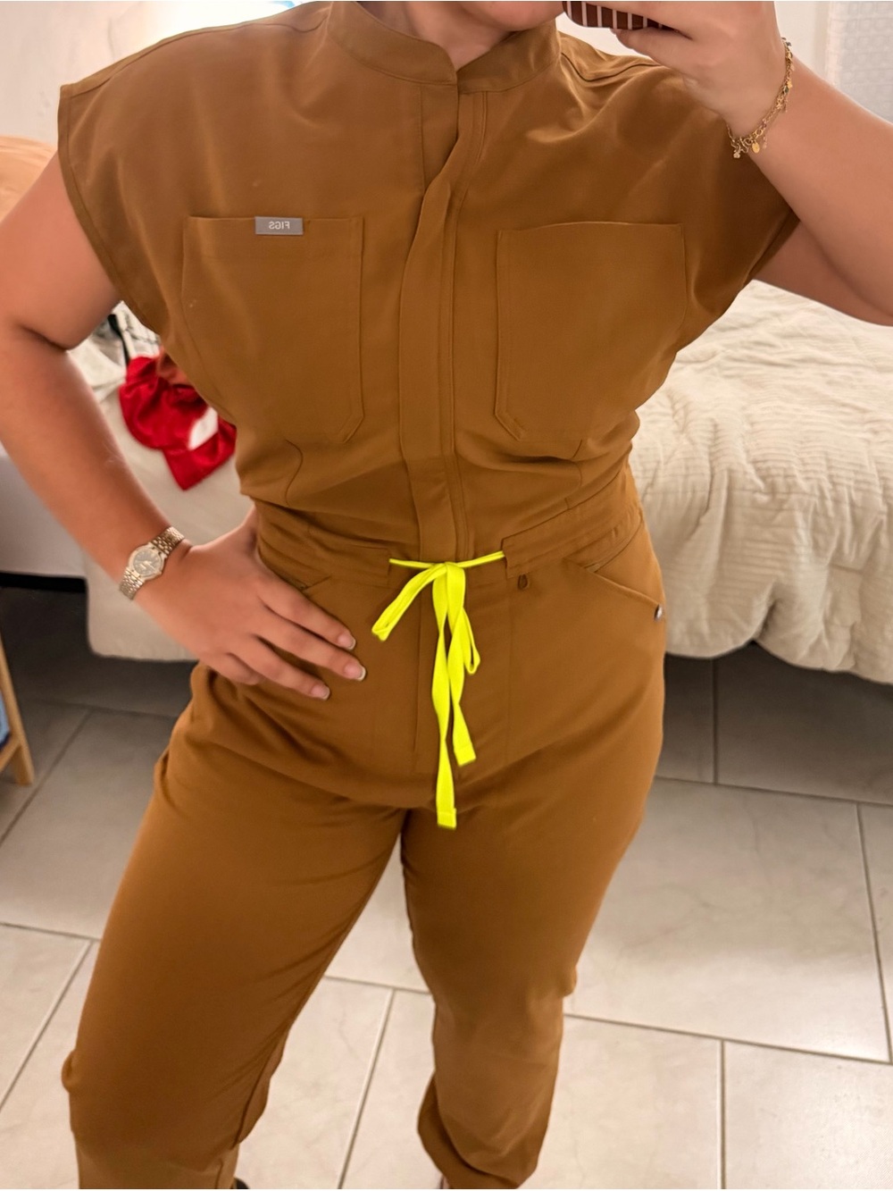 FIGS Scrubjumpsuit Rafaela Earth